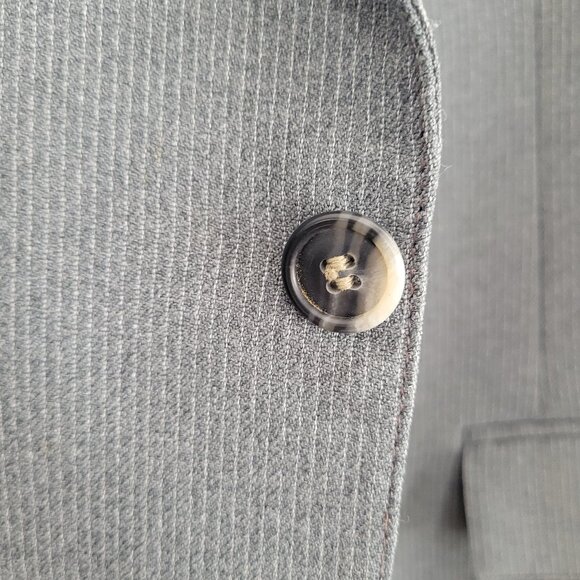 Men's Suit Jacket with Matching Vest, Size is approx. 46L - Picture 4 of 12